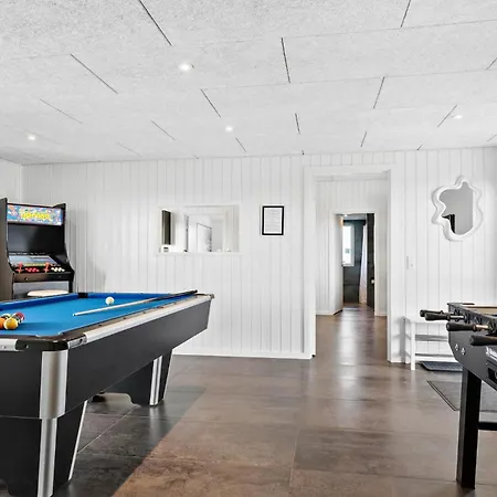 5 Bedroom Beautiful In Haderslev